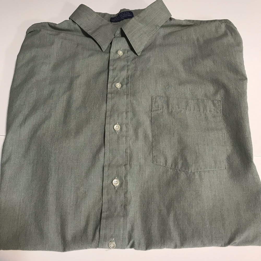 Dover Arrow short sleeve button up shirt